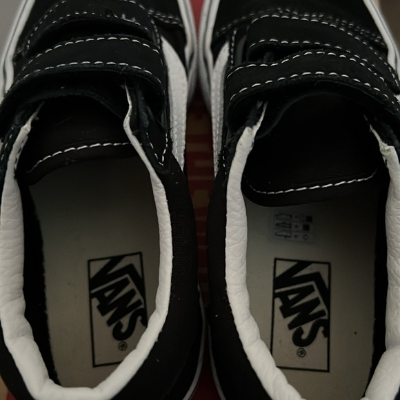 Kids Old Skool V Shoe - Picture 5 of 9